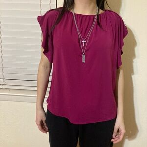 Women's Burgundy Top